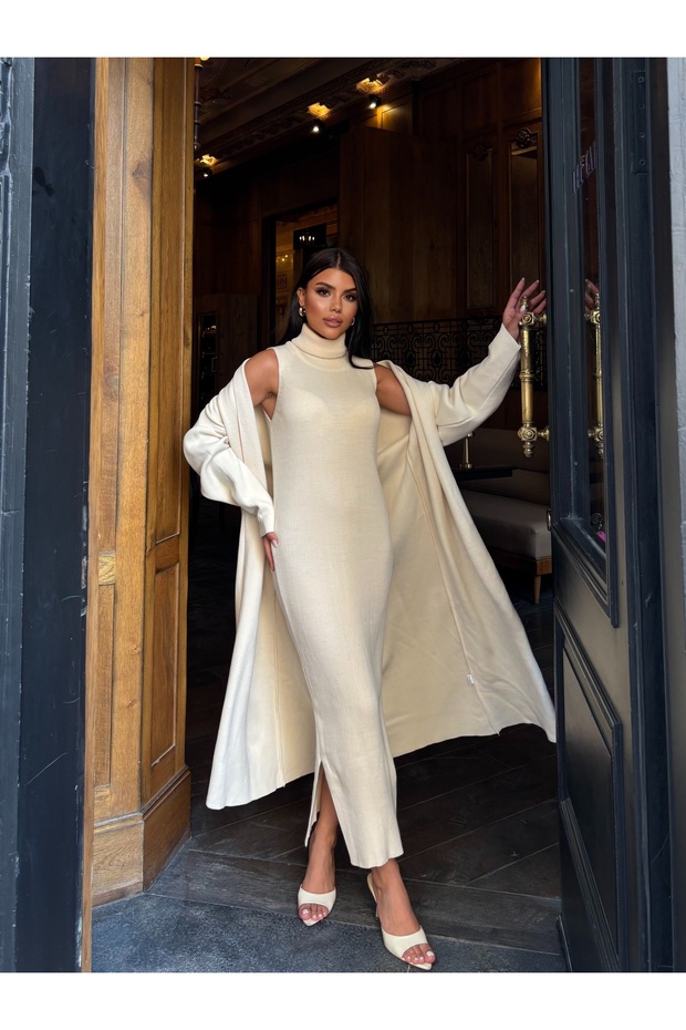Women's Cream Turtleneck Ribbed Dress Cardigan Set