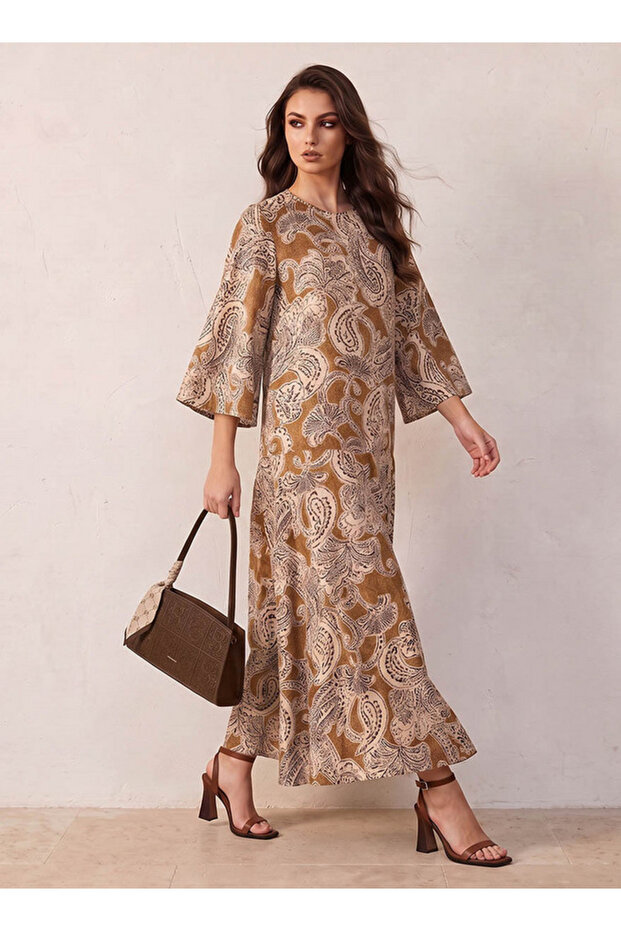 Smart Paisley Print Trapeze Maxi Dress