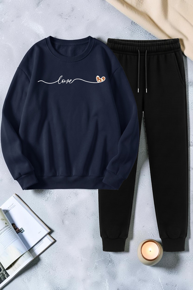 Unisex Heart Ribbon Printed Crew Neck Sweatshirt - 2-Piece Tracksuit Set