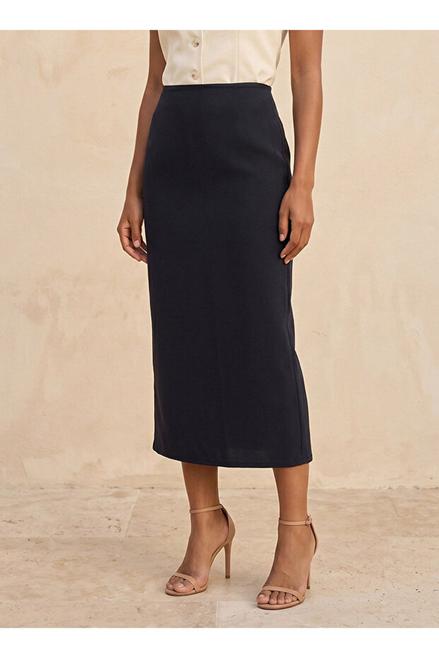Smart Midi Length Column Skirt with Slit Detail