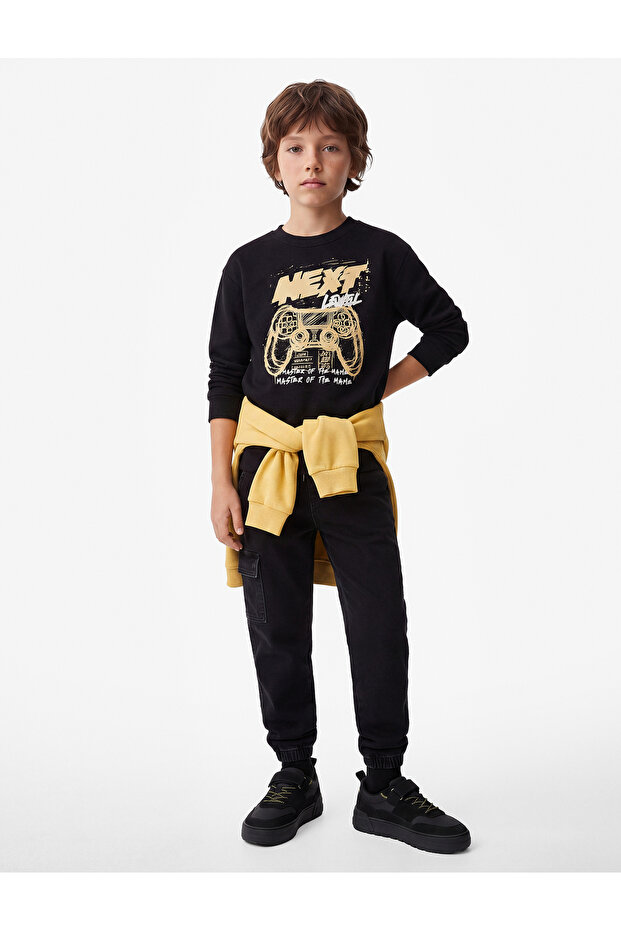 Game-Themed Printed Long Sleeve Crew Neck Sweatshirt