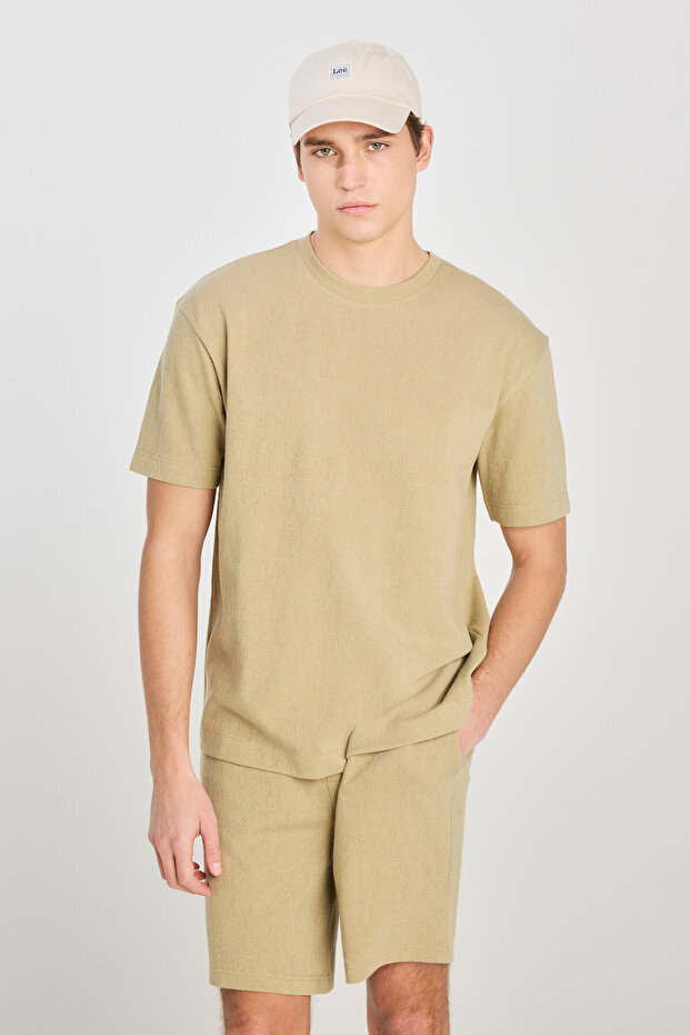 Relaxed Fit Wide Cut Crew Neck Cotton Light Green T-Shirt