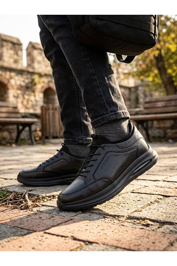 M995 Men's Genuine Leather Casual Shoes