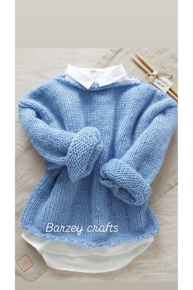 Hand-Knitted Moher Women's Sweater Model
