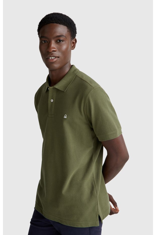 Men's khaki green regular fit short sleeve polo t-shirt