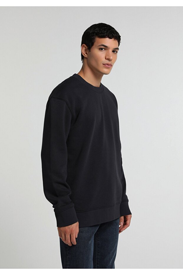 Relaxed Fit Round Neck Plain Men's Navy Blue Sweatshirt