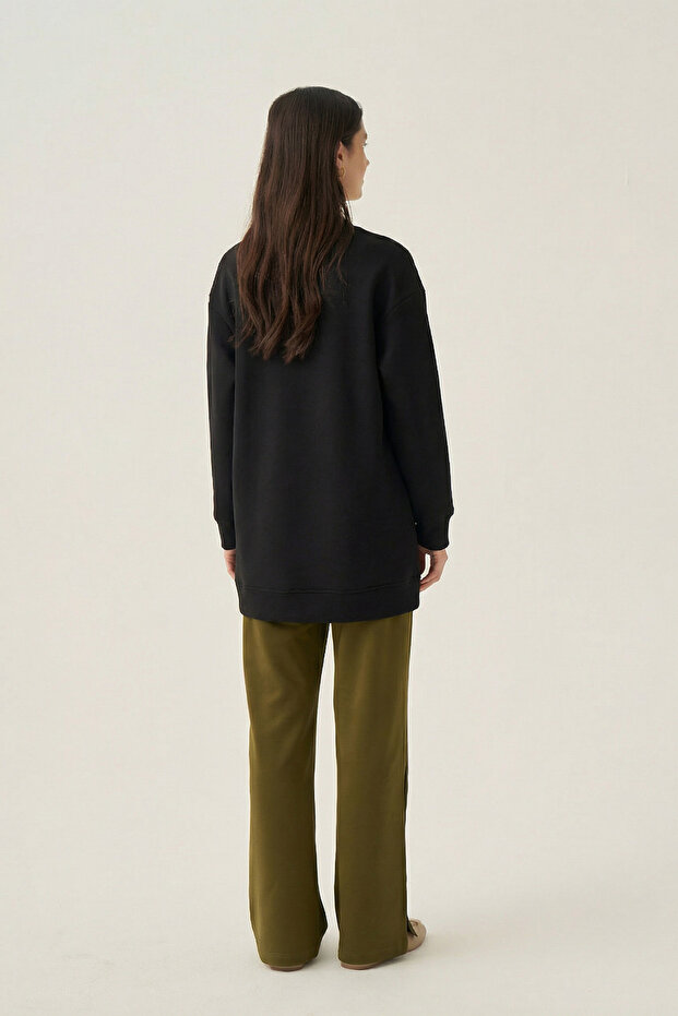 Crew neck sweatshirt