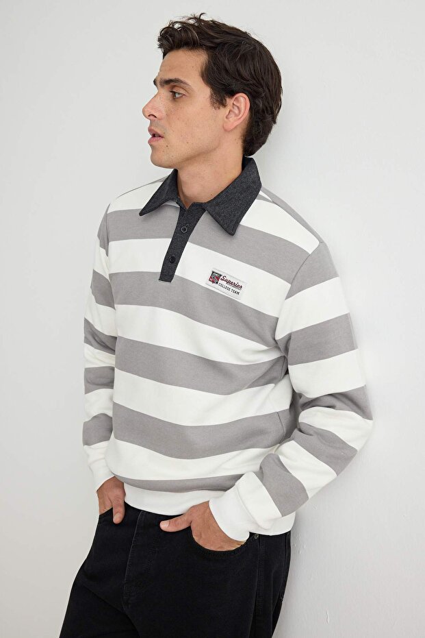Ekru Regular/Normal Kesim Polo Yaka Çizgili İçi Polarlı Pamuklu Sweatshirt TMNAW24SW00240
