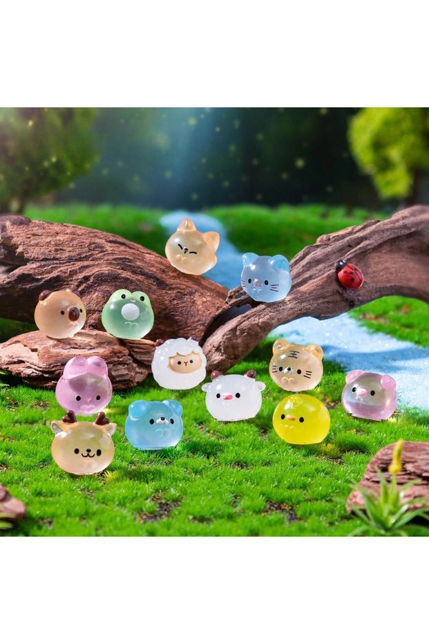 12pcs mix 12pcs Luminous Mini Resin Animal Frog Tiger Figurine Glow in The Dark Miniature Figures Or