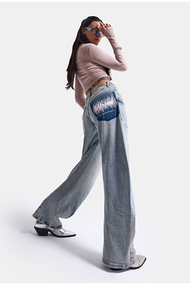 Women's Denim Color 4S6-89 Low Relaxed Fit Stretch Fabric Design Denim Jean