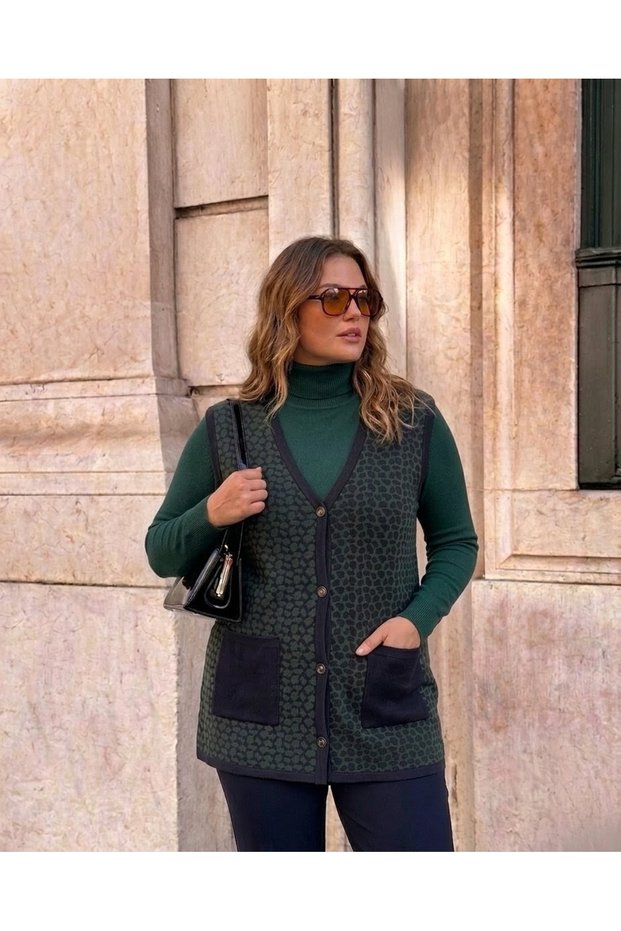 Steel Knit Classic Leopard Pattern Knitted Vest