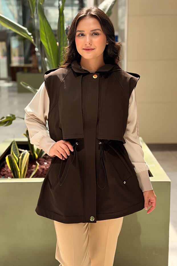 Vest with Front Flap and Drawstring Pockets