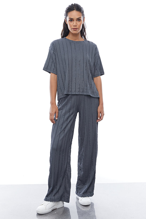 Elastic Waist Trousers with Stitching Detail