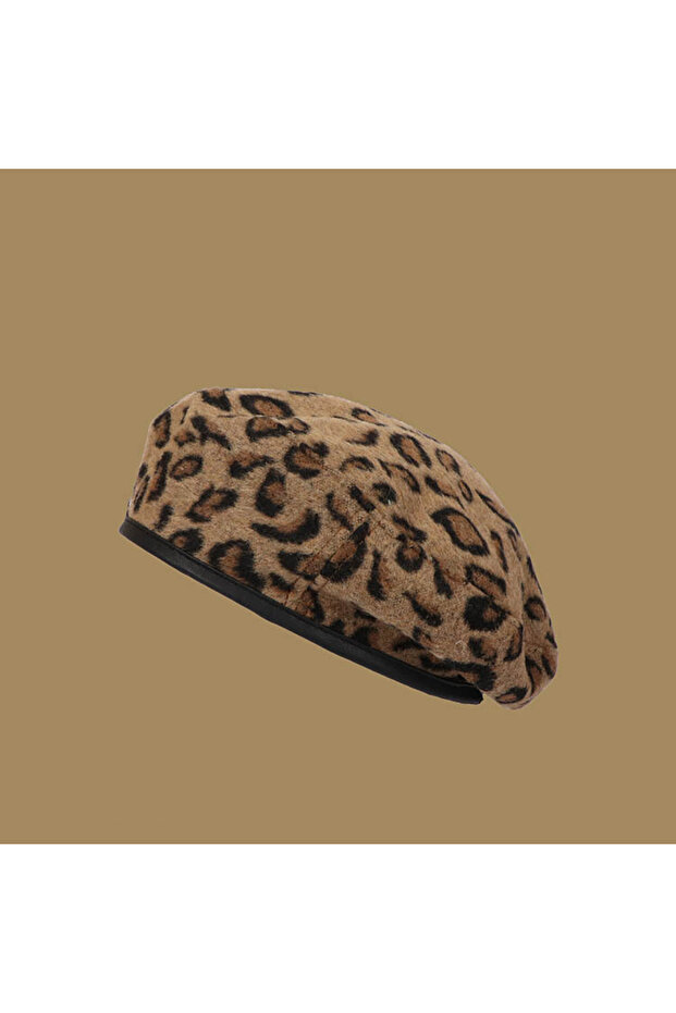 brown Beret women's leopard print versatile Japanese retro painter hat autumn winter British bud hat