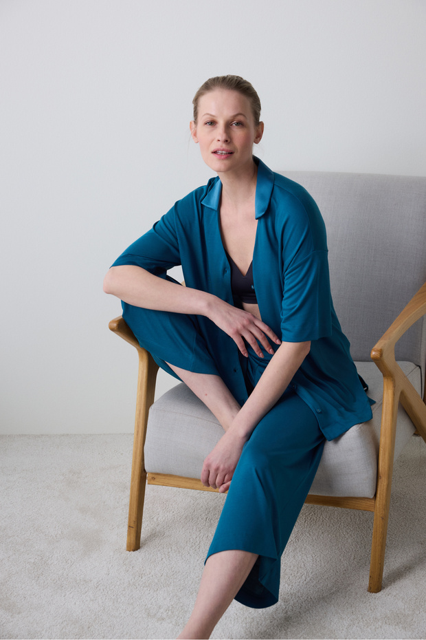 Aging Collagen Shirt Capri Pajama Set