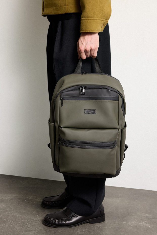 Men's Multi-Pocket Faux Leather Backpack I3610Axns