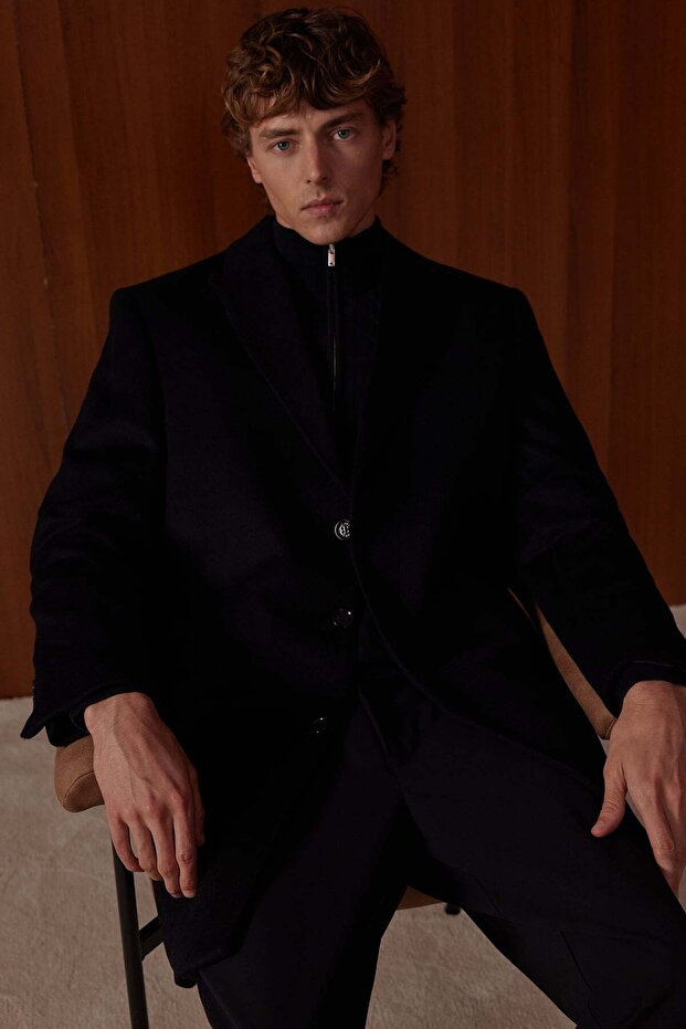 Men's Comfortable Fit Classic Collar Coat