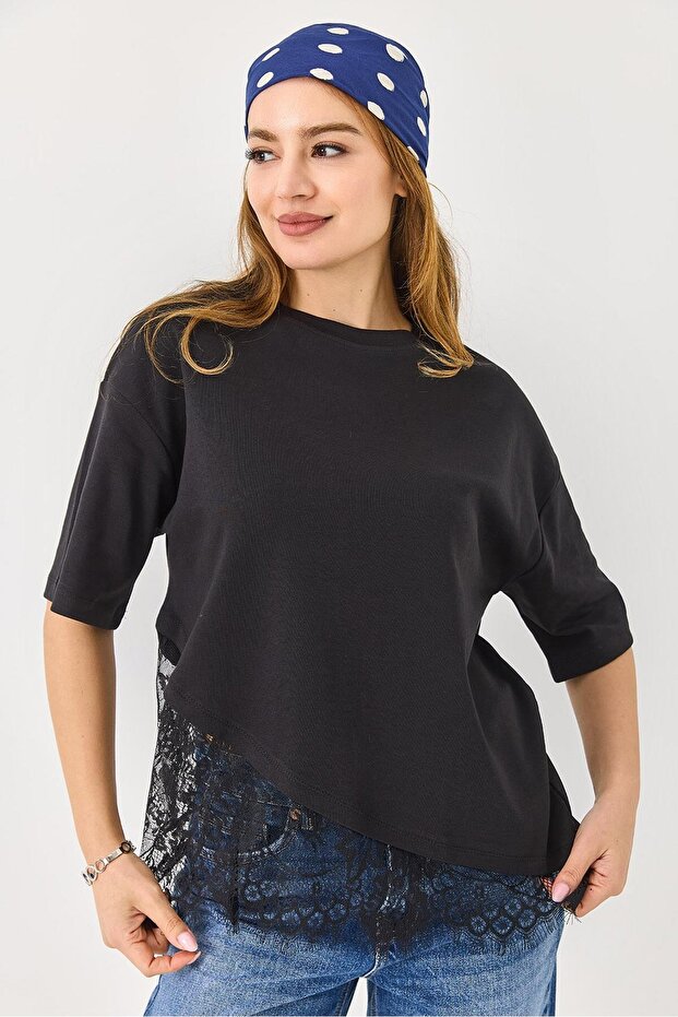 Black Stretchy Textured Crew Neck Short Sleeve T-Shirt with Double Form Hem and Lace Detail