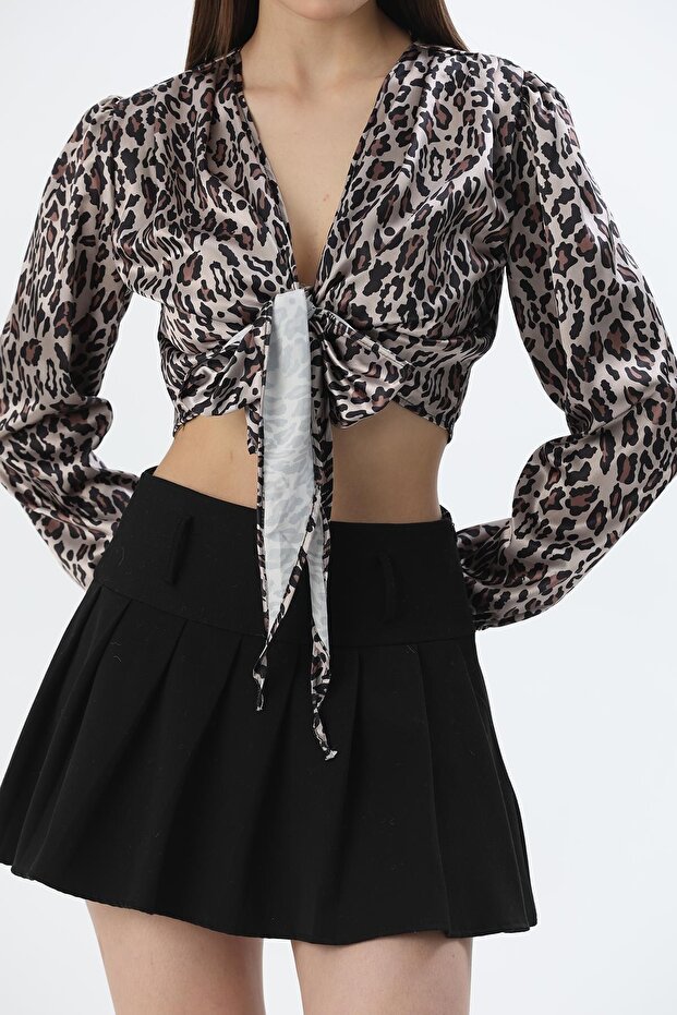 Leopard Patterned Satin Cotton V-Neck Waist Tie Design Long Sleeve Crop Form Blouse