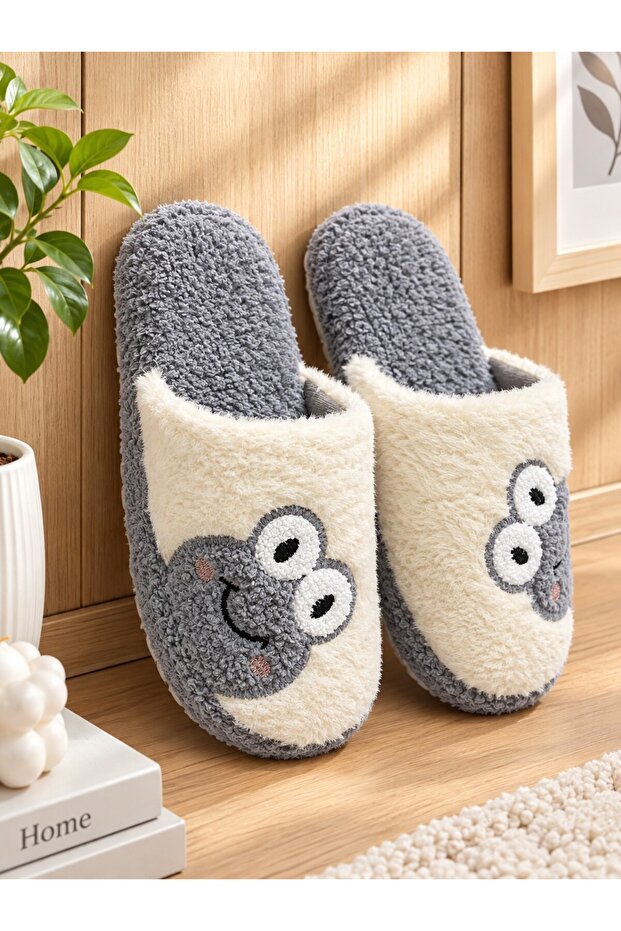 Frog Model Women's House Slippers - Warm and Fluffy Slippers with Noiseless Soles