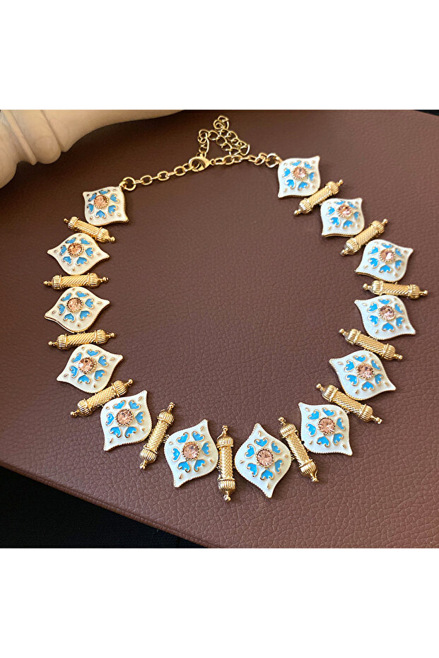 Necklace 1 Pcs Mediaeval Rhombus Drippigng Oil Chokers Necklacces Retro Rhinestones Heart Stud Earri