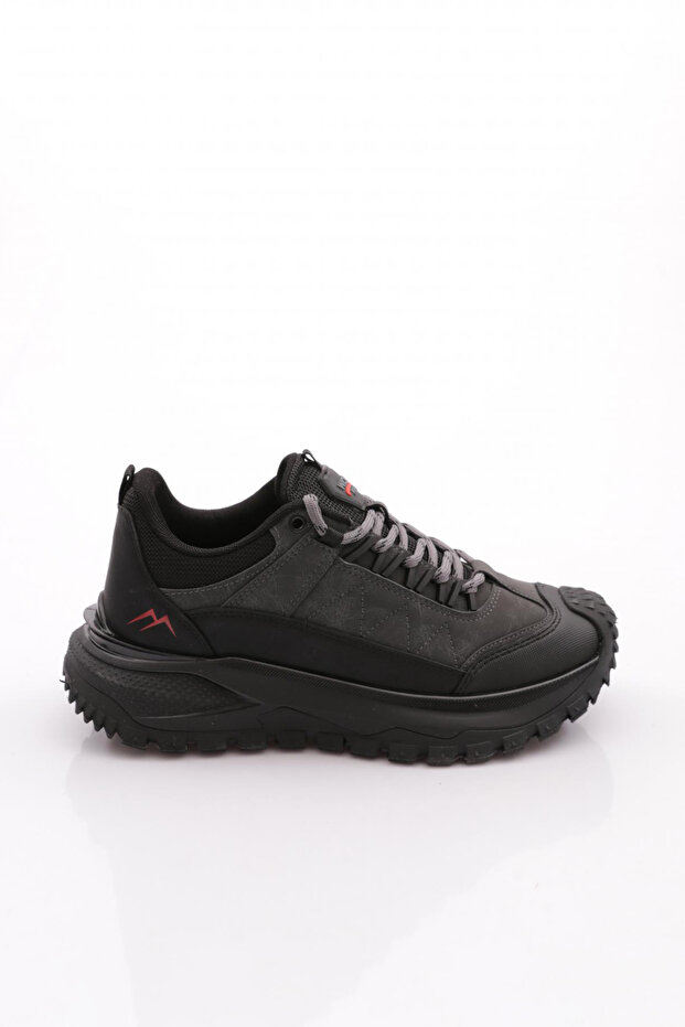 0643151m Men's Sports Shoes