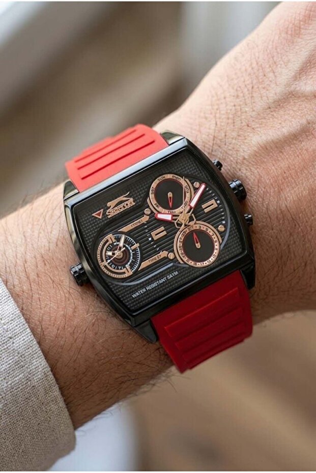 Red-Black Men's Wristwatch | 53 mm Stainless Steel Case, Silicone Cord
