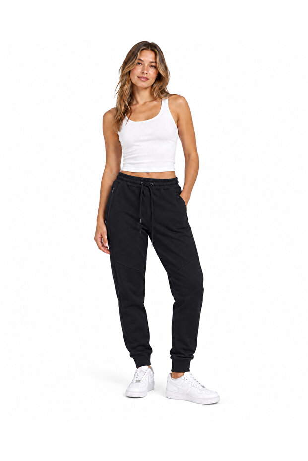 Women's Slim Fit Joggers P&B– Sustainable Comfort & Style