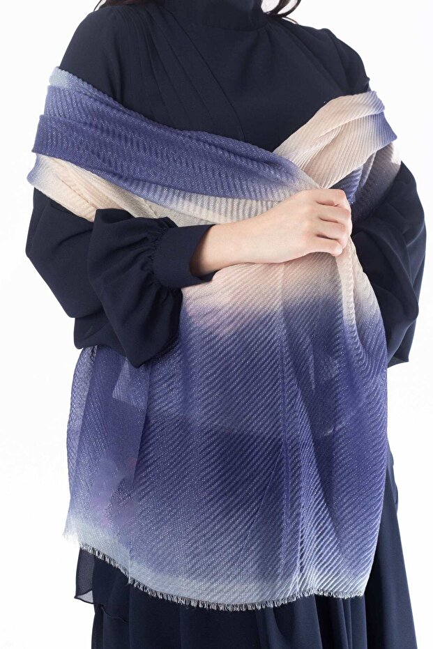 وشاح متعدد الألوان