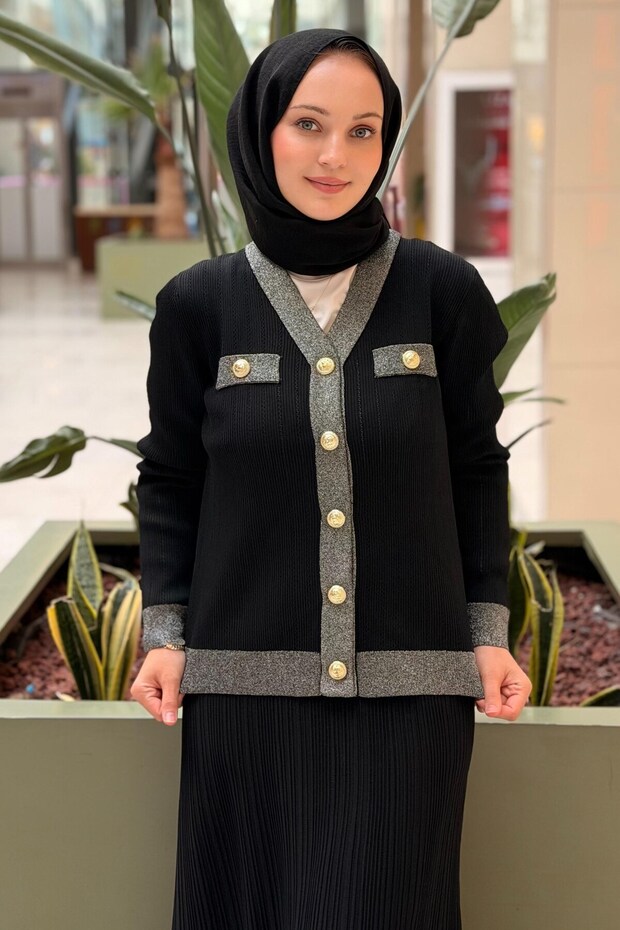 Sim Stripe V-Neck Front Snap Button Knitwear Cardigan