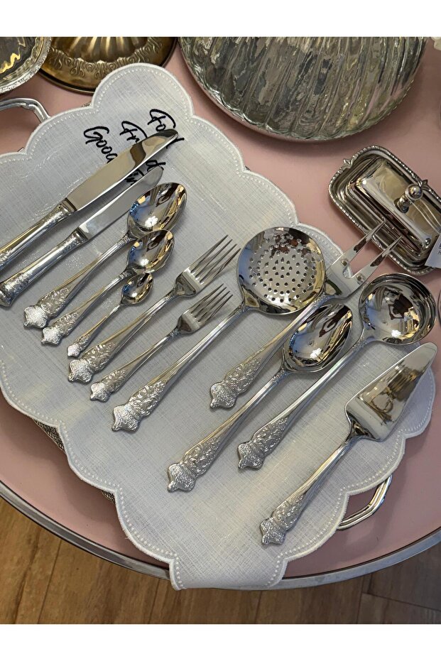 Stainless Steel 89 Piece Cutlery Set
