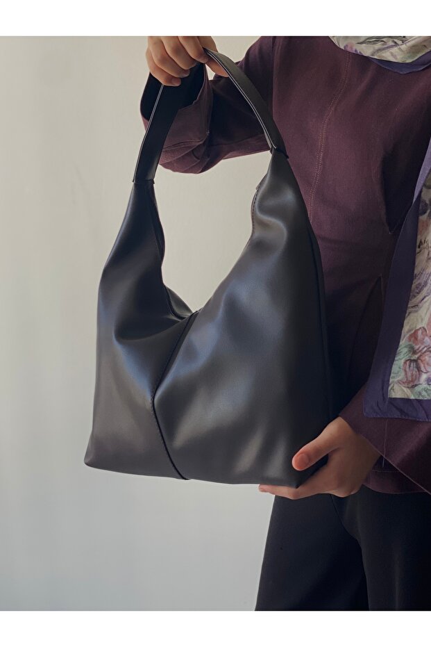 New Season Large Casual Black Leather Shoulder Bag
