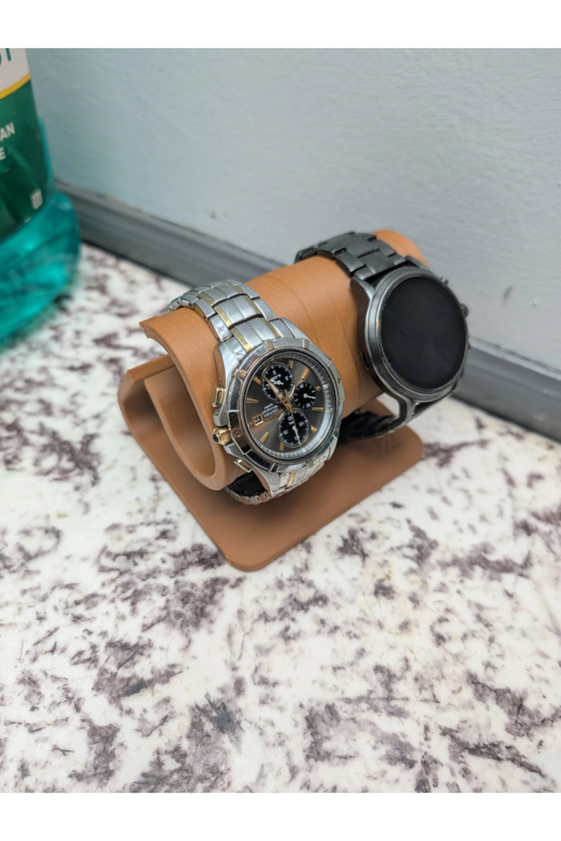 Single-Tier Watch and Bracelet Stand – Adjustable Size Jewelry and Watch Organizer