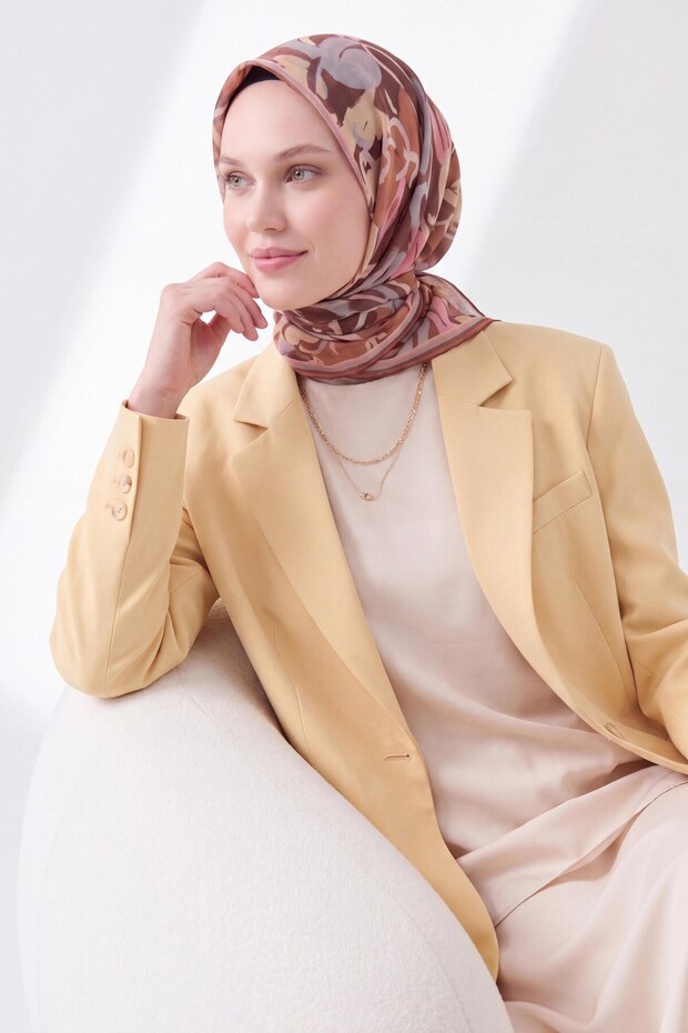 Soft Scarf Painterly Floral Chocolate Brown