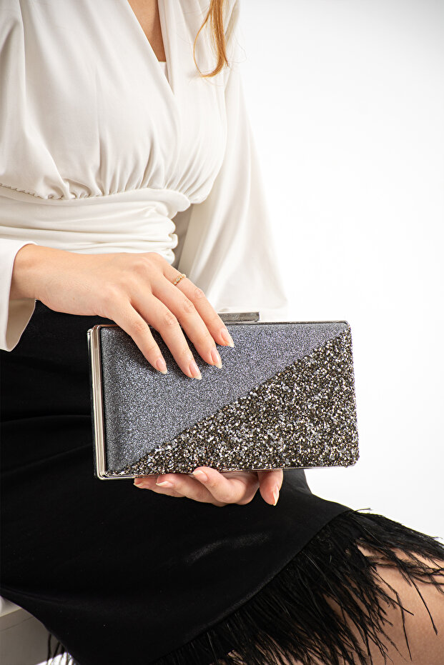 Evening Bag with Half-Stone Details