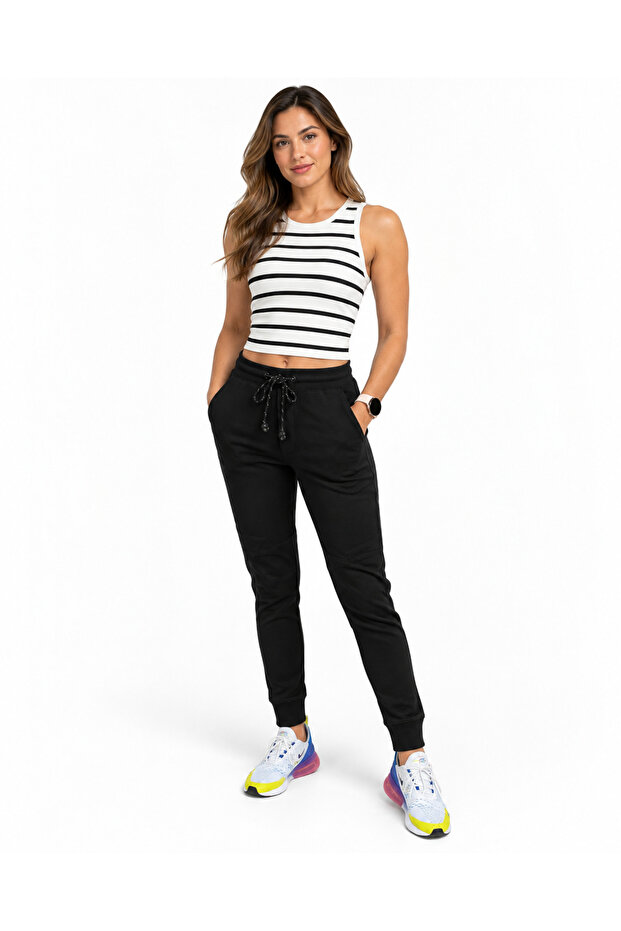 Women's Slim Fit Joggers P&B – Sleek & Functional, Black