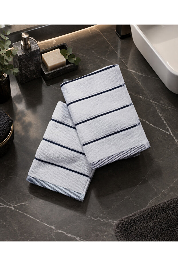 Fayanna 2 Pack 100% Cotton Hand Towels - White