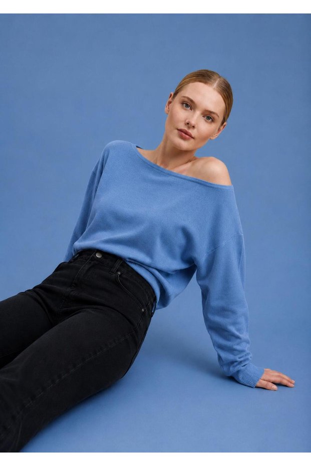 Women's Slim Mercerized Asymmetrical Cut Boat Neck Knitwear Sweater Blue