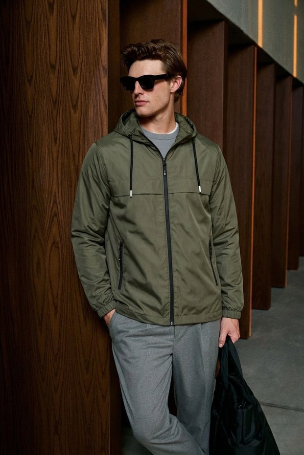 Men's Casual Khaki Hooded Raincoat & Windbreaker with Zipper Pockets
