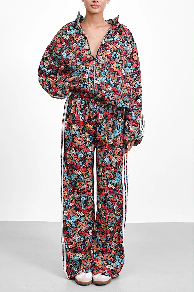 Women's Floral Patterned Striped Double Suit