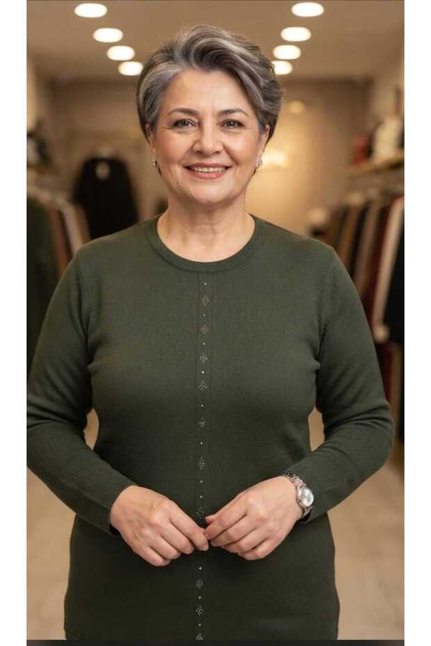 Plus Size Self-Patterned Knitwear Sweater