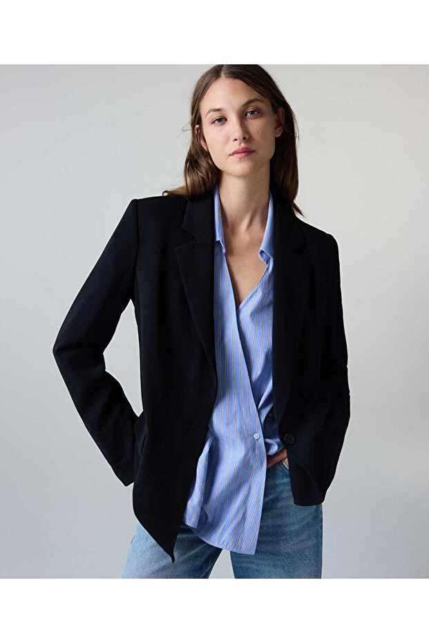 Vatkalı uzun blazer