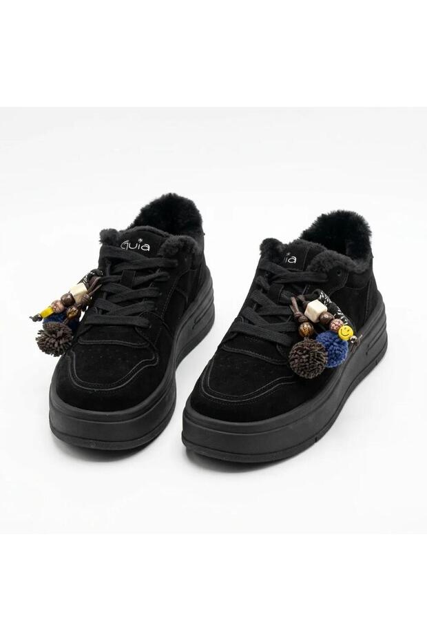 322 Black Genuine Leather Sneaker