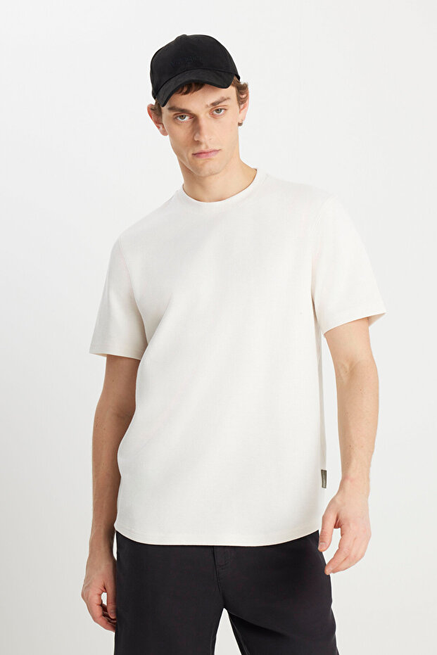 Men's Relaxed Fit Textured Basic T-Shirt - W 2510718104