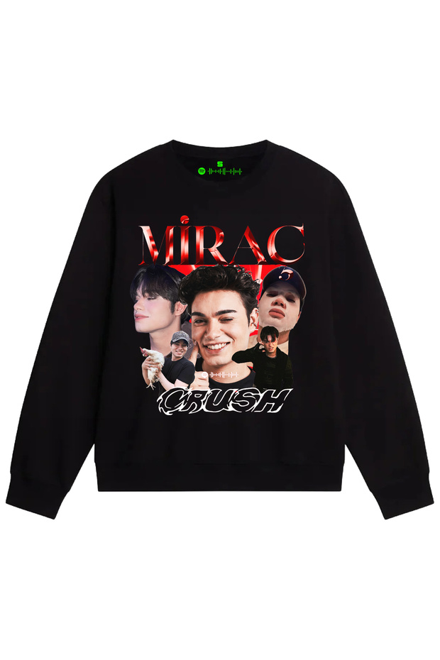 Sweatshirts - Black - Casual
