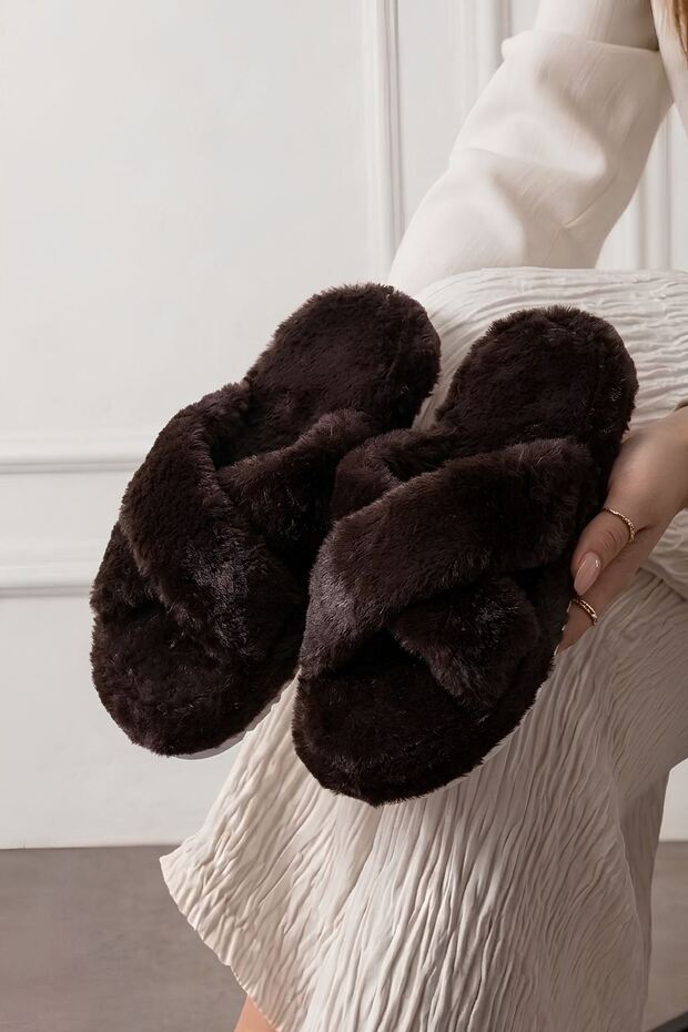 Krossa Brown Cross-Strapped Plush Women's Winter House Slippers