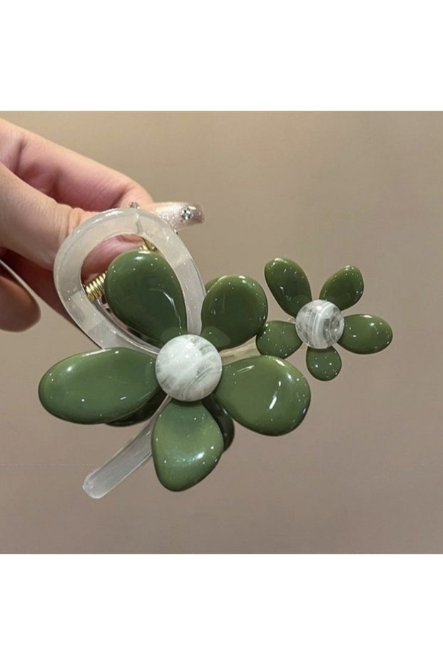 Large Hair Clip with Flower Detail - Green