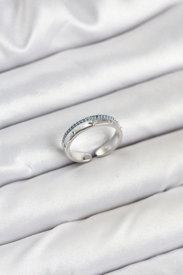 Brass Silver Color Row Zircon Stone Pole Star Model Women's Ring Tj-Byk3837
