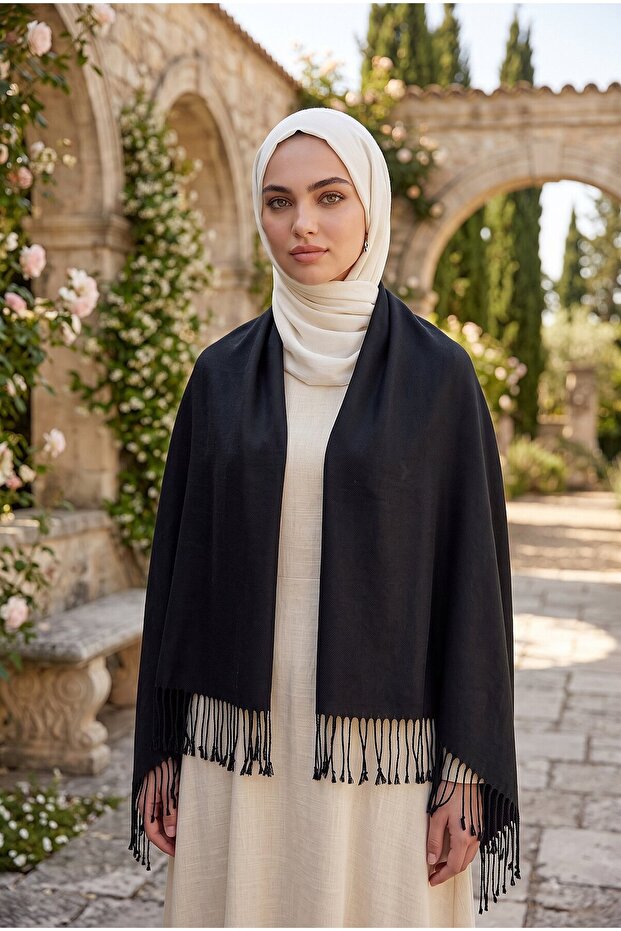 Tasseled Shoulder Shawl Black