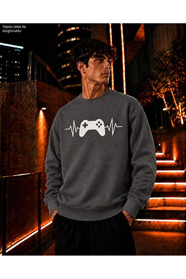 Men's Gamepad and Heartbeat Stripe Detailed Crew Neck Casual Regular Fit Sweatshirt